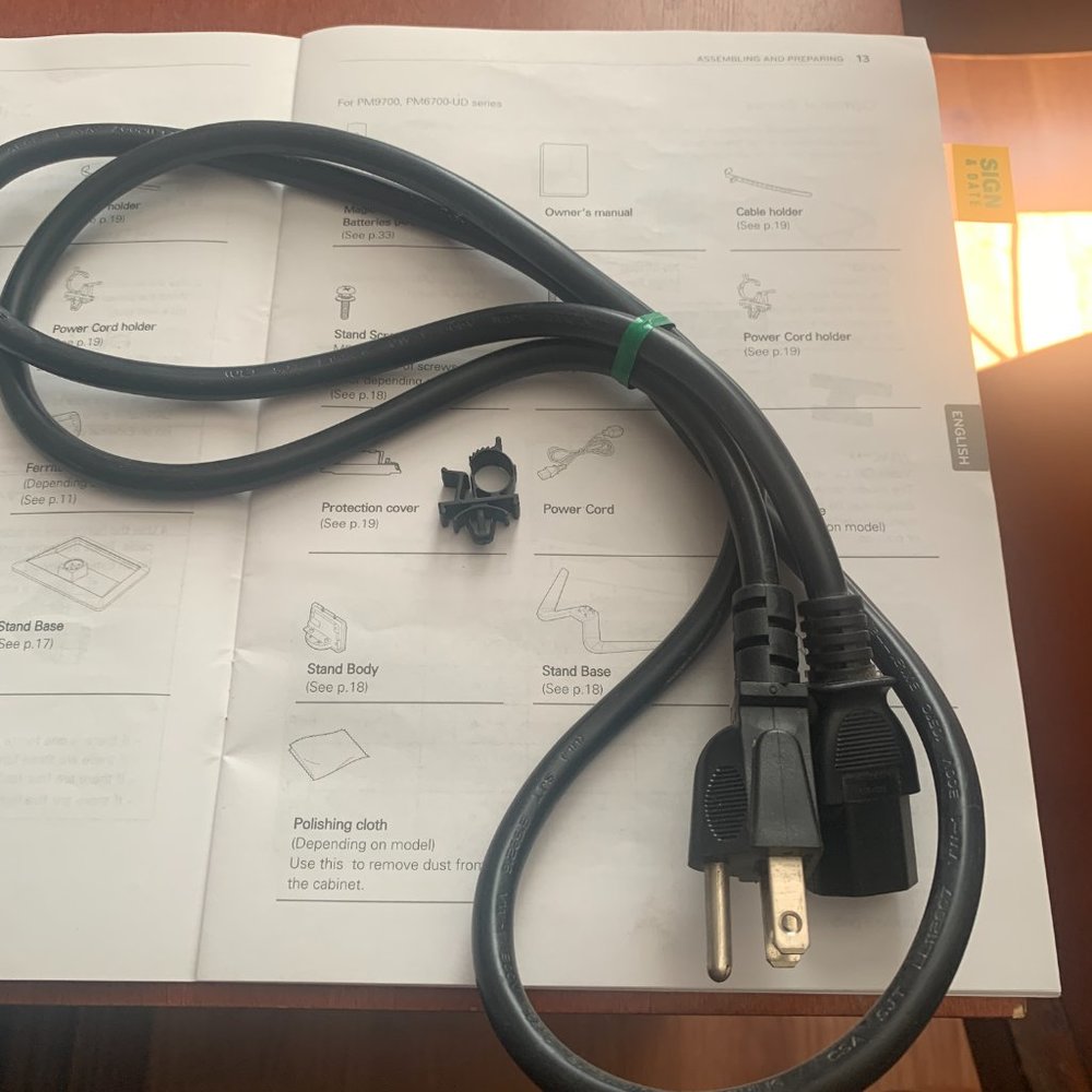 LG PLASMA TV power cord and holder for 42PM4700, 50PM4700, 50PM6700, 60PM6700